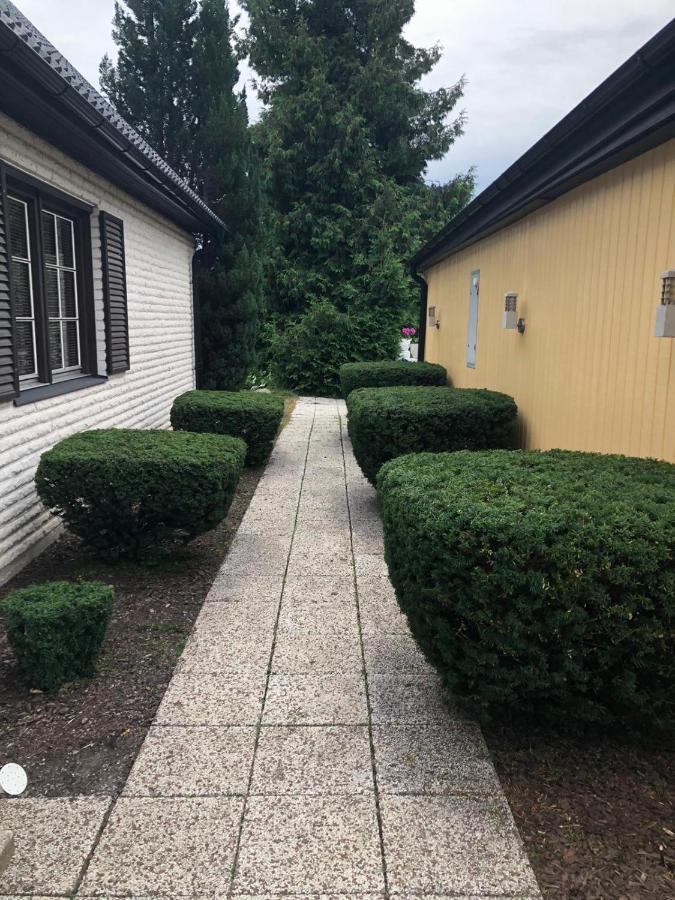 Anitas B&B Stockholm/Vaellingby Dış mekan fotoğraf